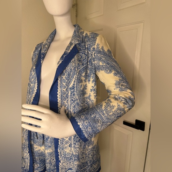 All Saints Blue and White Paisley Jacket and Shorts Set Size 2. - Picture 4 of 17